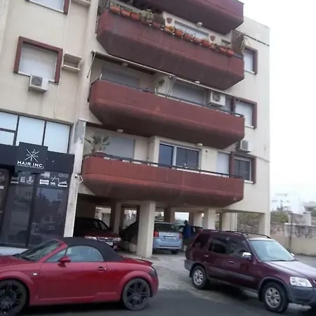 Amazing Center Flat 9 Green Larnaca