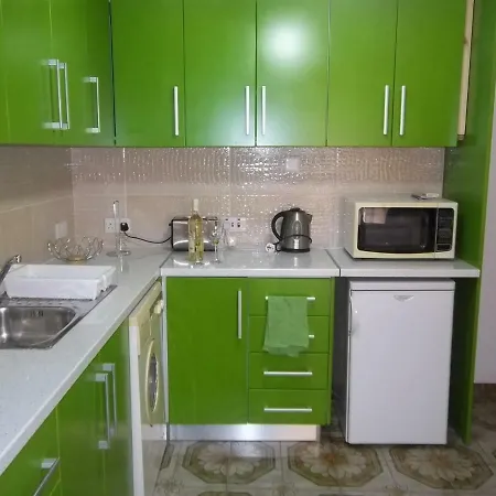 Amazing Center Flat 9 Green